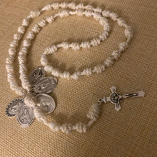 Load image into Gallery viewer, Marian Rope Rosary