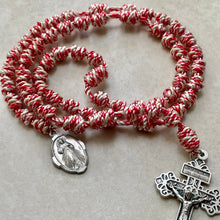 Load image into Gallery viewer, Divine Mercy Knotted Rope Rosary