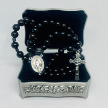 Load image into Gallery viewer, Black Wood Rosary